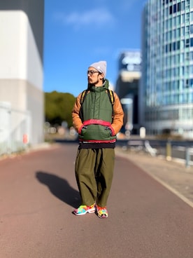 「スウェットパーカー」｜「アイテム（その他アウター）」を使った、りょうさん（メンズ・171cm）の冬コーディネート