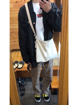 「VANS（バンズ）のアイテム（ナイロンジャケット）」を使った、MEIさん（レディース・165cm）の春コーディネート