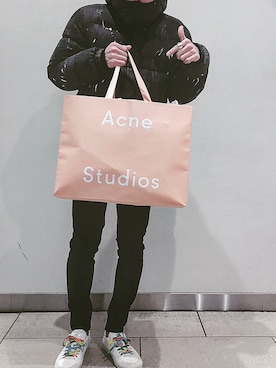 「Acne Studios（アクネストゥディオズ）のアイテム（ダウンジャケット/コート）」を使った、ASUさん（メンズ・170cm）の冬コーディネート