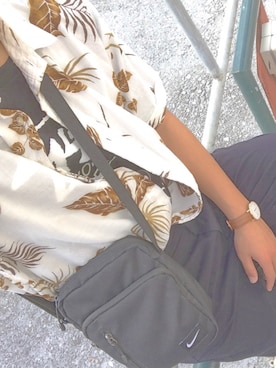 「NIKE(ナイキ)のアイテム(ショルダーバッグ)」を使った、domeki_ryotaさん(メンズ・170cm)の秋コーディネート