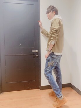 「Right-on（ライトオン）のピグメントプルパーカー（パーカー、ホワイト系）」を使った、Shoheiさん（メンズ・185cm）の春コーディネート