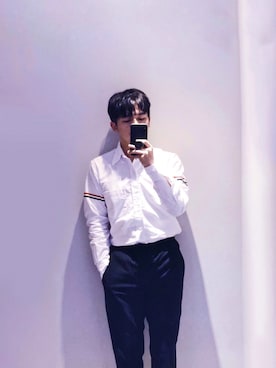 「NEIL BARRETT（ニールバレット）のアイテム（パンツ）」を使った、Hao Wangさん（メンズ・172cm）の春コーディネート
