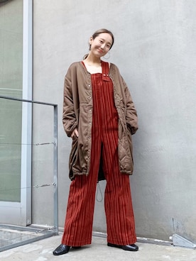 「アイテム（サロペット/オーバーオール、レッド系）」を使った、nakao takakoさん（レディース・159cm）の秋コーディネート