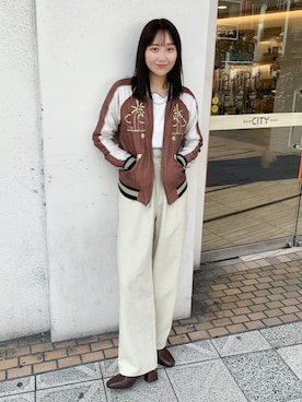「東洋エンタープライズ（トーヨーエンタープライズ）のアイテム（ジャケット/アウター）」を使った、nakao takakoさん（レディース・159cm）の春コーディネート