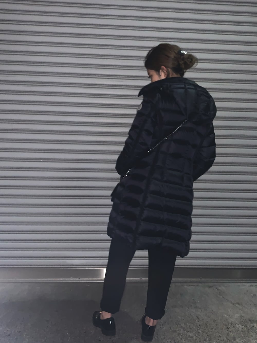 「code、fashion、いいね、save、フォローお願いします🤑」｜「MONCLERのMoncler - Hermine ダウンコート - women - ダウンフェザー/ポリアミド - 6（その他アウター、ブラック系）」を使った、mizuhoさん（レディース・158cm）の春コーディネートの1枚目の写真