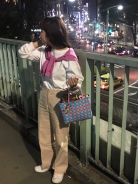 「BEAMS（ビームス）のアイテム（かごバッグ）」を使った、yukaさん（レディース・148cm）の春コーディネート