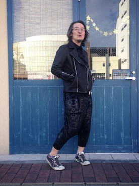 「ato（アトウ）のアイテム（ライダースジャケット）」を使った、フリスタさん（メンズ・173cm）の冬コーディネート