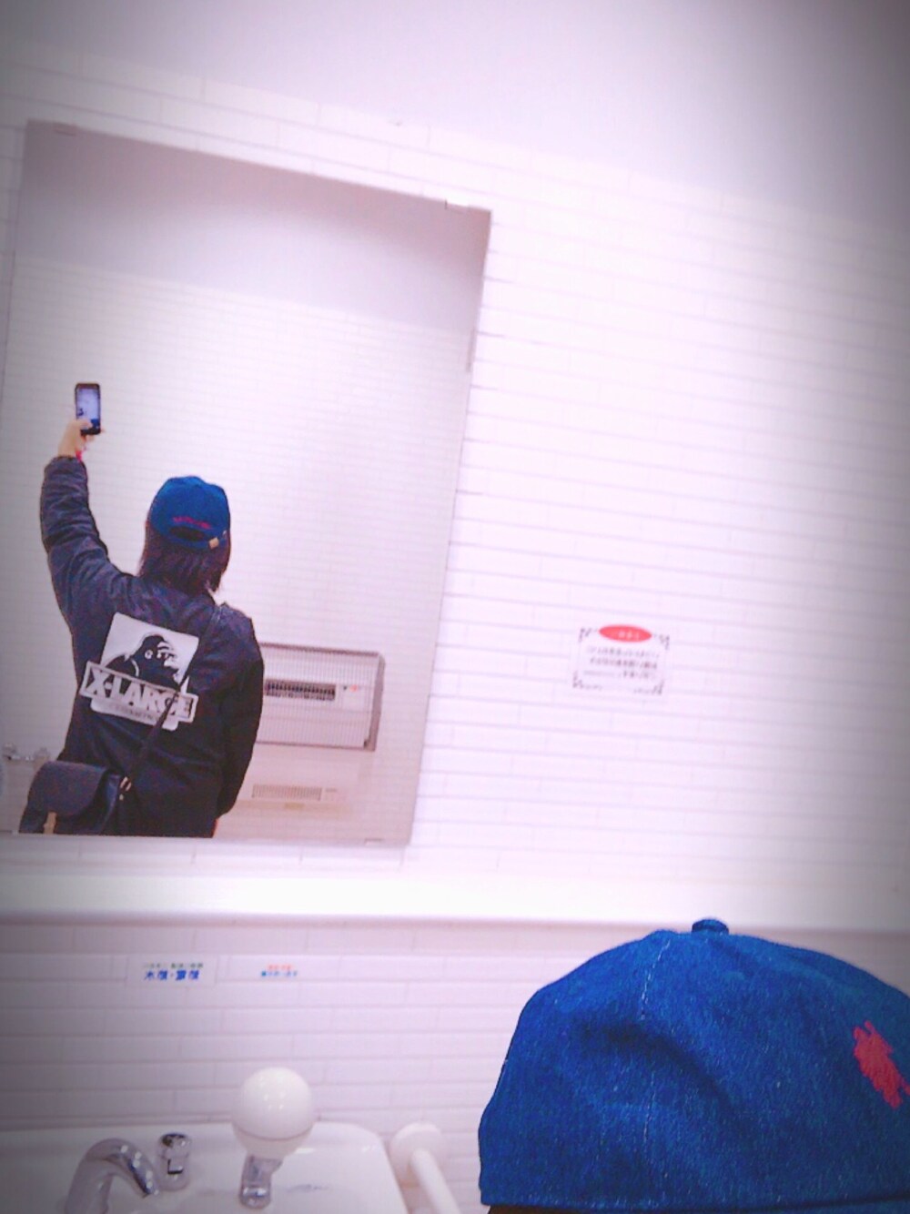 「スケータースタイル、XLARGE、Polo Ralph Lauren」｜「POLO RALPH LAURENのアイテム（キャップ、ブルー系）」を使った、マイさん（レディース・154cm）の秋コーディネートの1枚目の写真