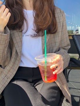 「AIN（エイン）のアイテム（パンツ）」を使った、レ イさん（レディース・155cm）の秋コーディネート