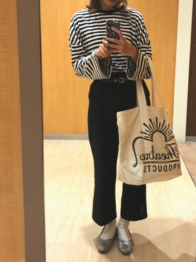 「GOGOSING（ゴゴシング）のアイテム（Tシャツ/カットソー）」を使った、m .さん（レディース・159cm）の秋コーディネート