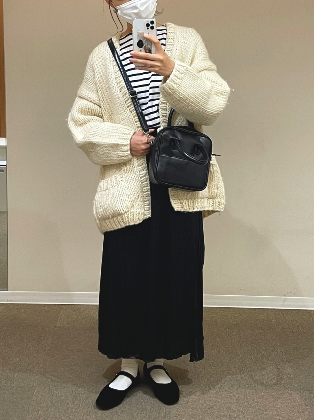 ポカラバックジャガードカシュカーデ　カスタネ Kastane（カスタネ）の「ポカラバックジャガードカシュカーデ（ニット