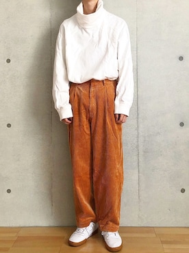 「Reebok（リーボック）のCLUB WORKOUT（スニーカー）」を使った、totoさん（メンズ・173cm）の秋コーディネート