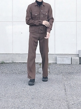 「TAKAHIROMIYASHITATheSoloIst.（タカヒロミヤシタザソロイスト）のアイテム（スニーカー）」を使った、Senaさん（メンズ・172cm）の秋コーディネート