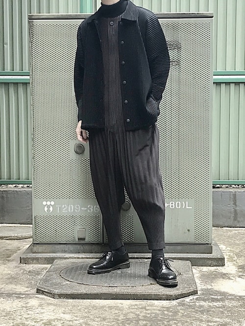 憧れ Homme Plisse Issey Miyakeタートルネック ニット セーター