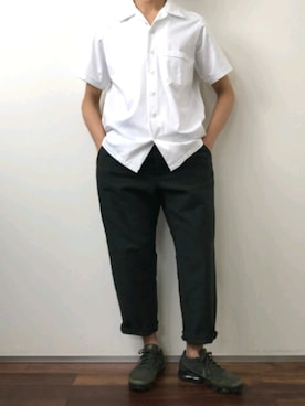 「リラックスパンツ」｜「アイテム（スラックス）」を使った、katsuyaさん（メンズ・175cm）の春コーディネート