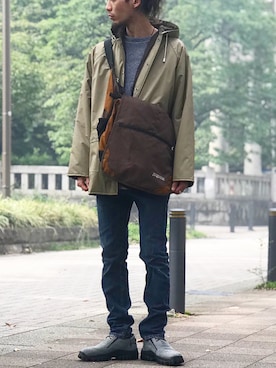 「Levis」｜「アイテム（ナイロンジャケット）」を使った、eat_cameさん（メンズ・180cm）の秋コーディネート