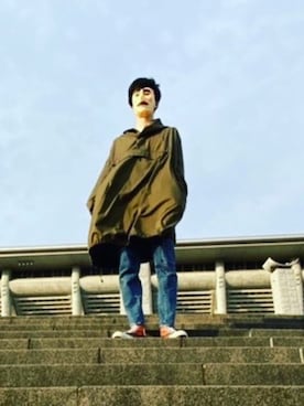 「LAD MUSICIAN（ラッドミュージシャン）のアイテム（パーカー）」を使った、feeiさん（メンズ・181cm）の春コーディネート