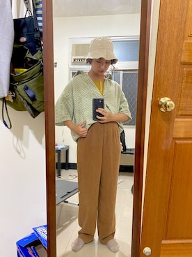 「アイテム（チューブトップ、イエロー系）」を使った、芋頭牛奶さん（レディース・156cm）の秋コーディネート