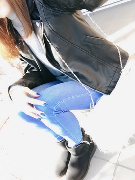 「UGG」｜「アイテム（ライダースジャケット）」を使った、Miki ◡̈⃝⋆*さん（レディース・156cm）の冬コーディネート