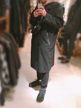 「kutir（クティール）のアイテム（チェスターコート）」を使った、つーちゃんさん（メンズ・177cm）の冬コーディネート