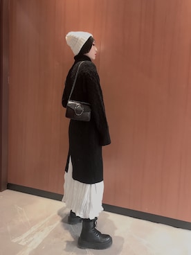 「PULL&BEAR（プルアンドベア）のアイテム（その他シューズ）」を使った、両さん（レディース・166cm）の冬コーディネート