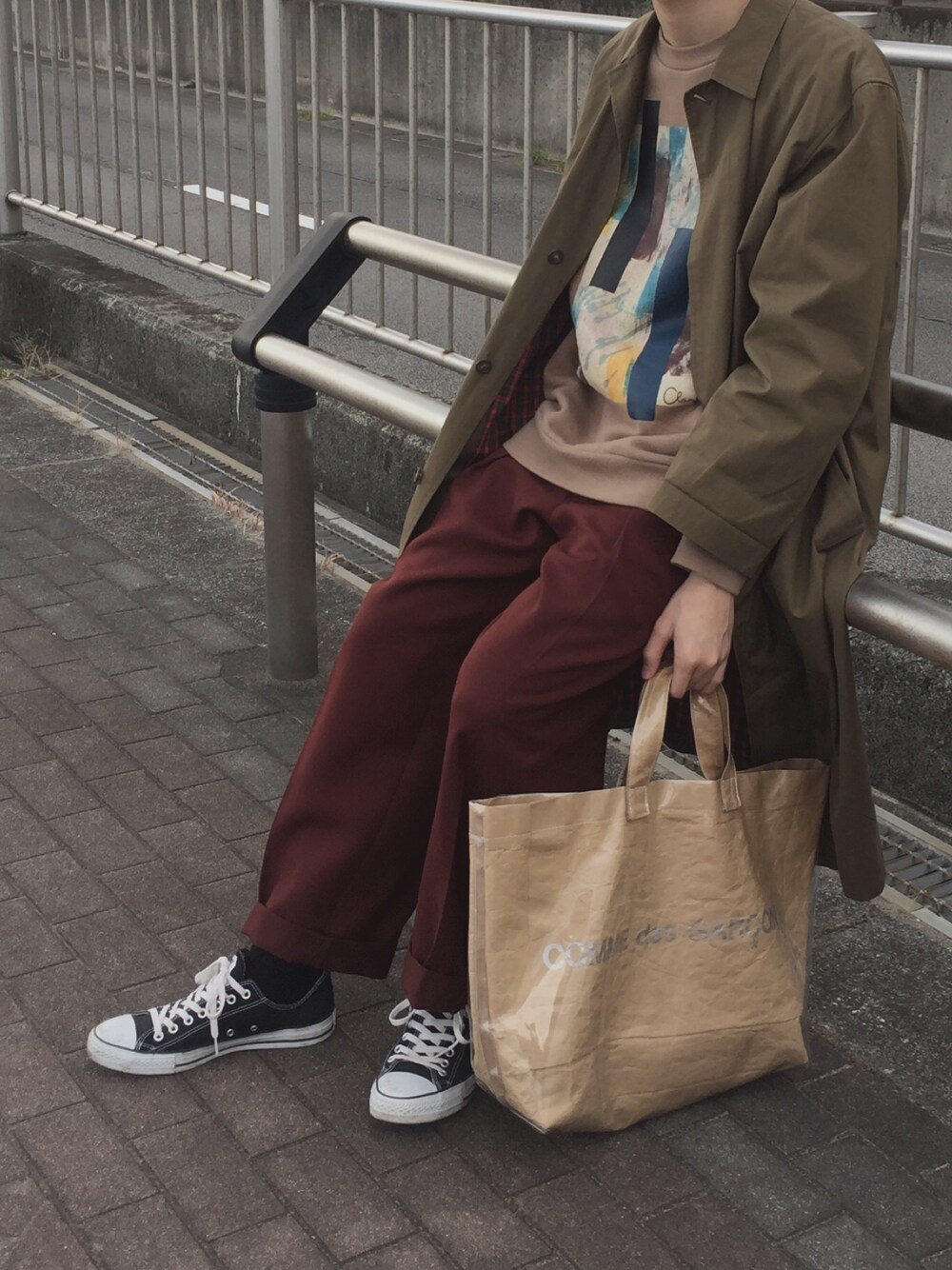 「コムデギャルソン、ユナイテッドトウキョウ、クラネ、古着」｜「COMME des GARCONSのアイテム（トートバッグ、ベージュ系）」を使った、染みるさん（メンズ・174cm）の春コーディネートの1枚目の写真