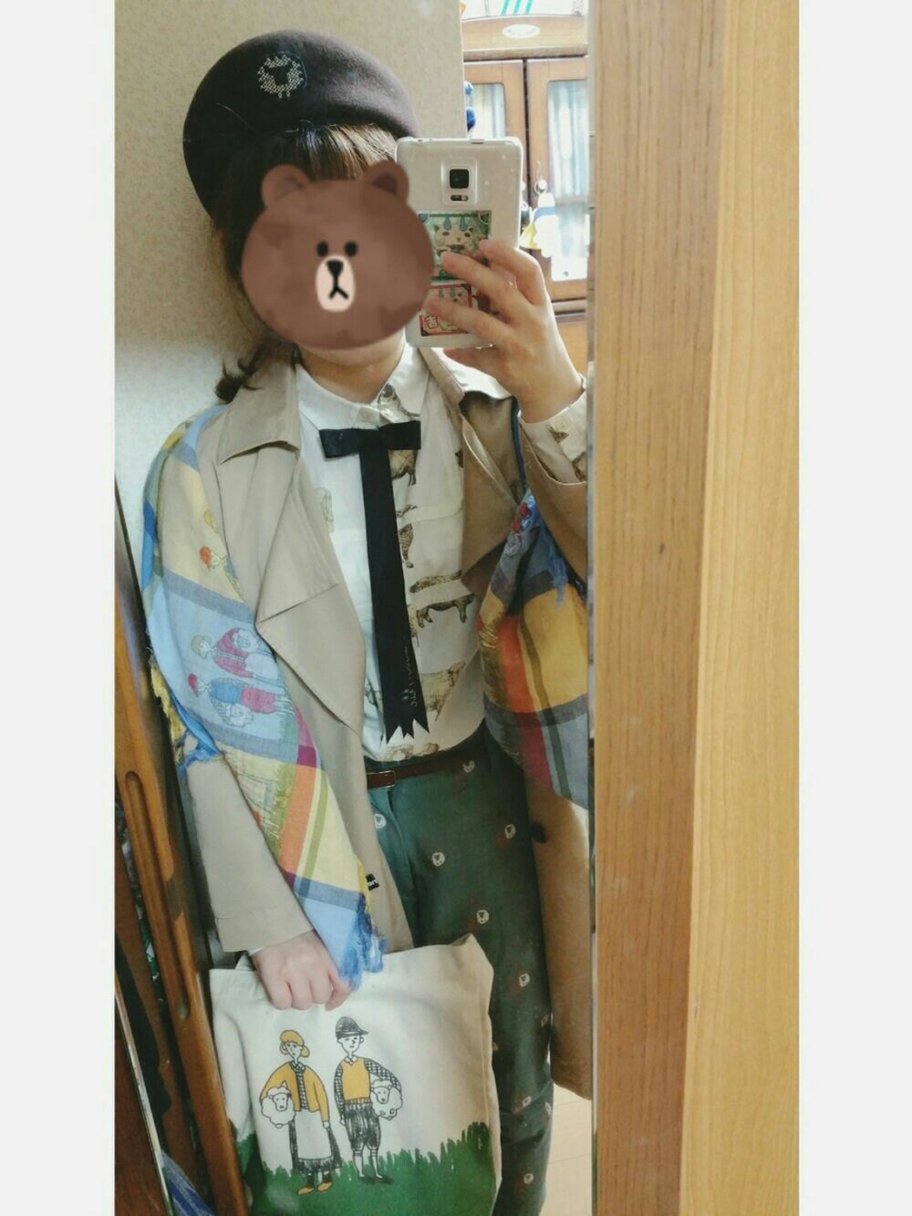 宮崎あおいCM着用ドロップショルダーニュアンスコートを使った人気