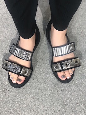 「TOGA PULLA（トーガ　プルラ）のアイテム」を使った、TOMOMIさん（レディース・167cm）の春コーディネート