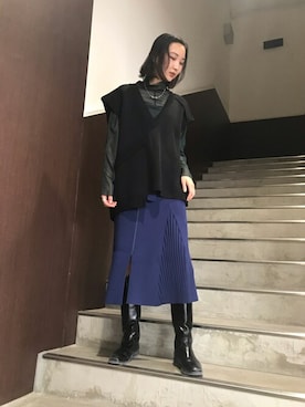 「アイテム（ベスト）」を使った、TOMOMIさん（レディース・168cm）の冬コーディネート
