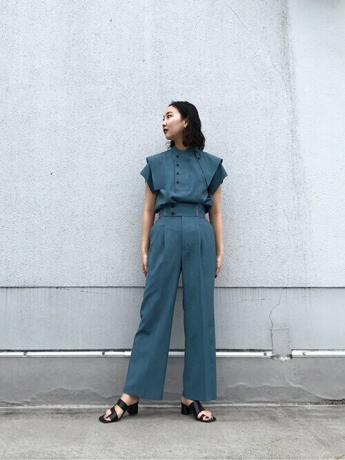 TOMOMI（UNITED TOKYO 京都）｜UNITED TOKYOのシャツ/ブラウスを使ったコーディネート - WEAR