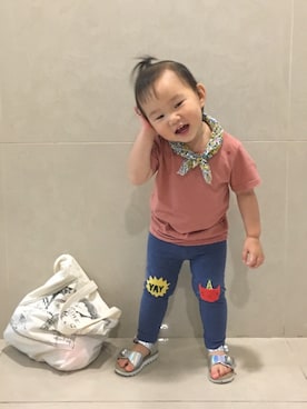 「next（next）のアイテム（パンツ、ブルー系）」を使った、Hallie.Hさん（キッズ）の春コーディネート