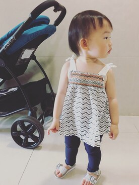 「next（next）のアイテム（トップス、その他）」を使った、Hallie.Hさん（キッズ）の春コーディネート