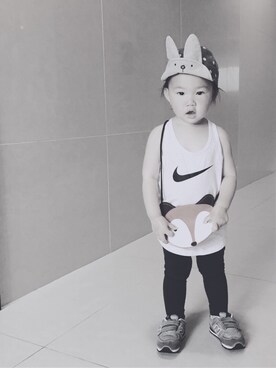 「NIKE（ナイキ）のアイテム（トップス、ピンク系）」を使った、Hallie.Hさん（キッズ）の夏コーディネート