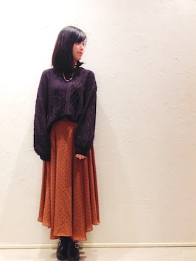 「INTERPLANET（インタープラネット）のアイテム（スカート）」を使った、Yukiさん（レディース・157cm）の冬コーディネート