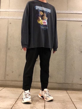 「BALENCIAGA（バレンシアガ）のBalenciaga Oversized Printed Cotton-Jersey T-Shirt（Tシャツ/カットソー、ブラック系）」を使った、shionさん（メンズ・177cm）の秋コーディネート