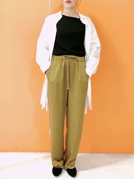 「サテンパンツ」｜「アイテム（腕時計）」を使った、satoさん（レディース・162cm）の秋コーディネート