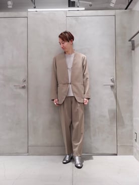 「MONKEY TIME（モンキータイム）の＜monkey time＞ PE TRO WIDE 1P PANTS/ワイドパンツ（その他パンツ、ベージュ系）」を使った、Yusuke Takeiさん（メンズ・175cm）の春コーディネート