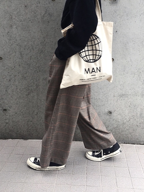 にしむら ゆきさんのコーディネート