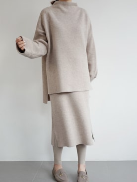 「アイテム（レギンス/スパッツ、ベージュ系）」を使った、holicholicさん（レディース・160cm）の冬コーディネート