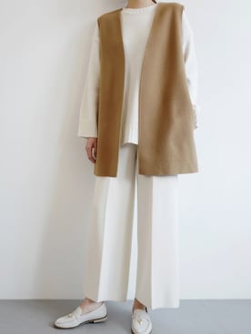 「アイテム（モカシン/デッキシューズ、グレー系）」を使った、holicholicさん（レディース・160cm）の冬コーディネート