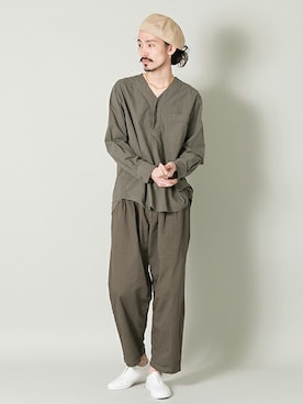 「アーバンリサーチ」｜「アイテム（スリッポン）」を使った、otsukiさん（メンズ・184cm）の春コーディネート