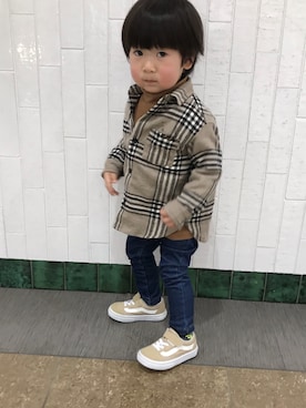 「2歳3ヶ月」｜「アイテム（パンツ）」を使った、ケイさん（キッズ・80cm）の冬コーディネート