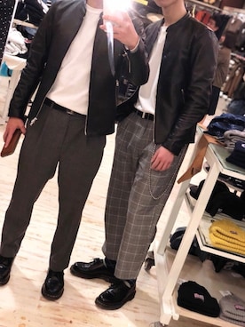「unrelaxing（アンリラクシング）のアイテム（財布/小物）」を使った、た い きさん（メンズ・178cm）の春コーディネート