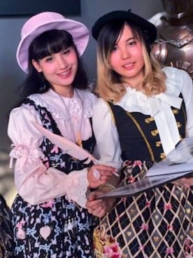 「lolitafashion」｜「アイテム（帽子）」を使った、Mint Varaleeさん（レディース・161cm）の冬コーディネート
