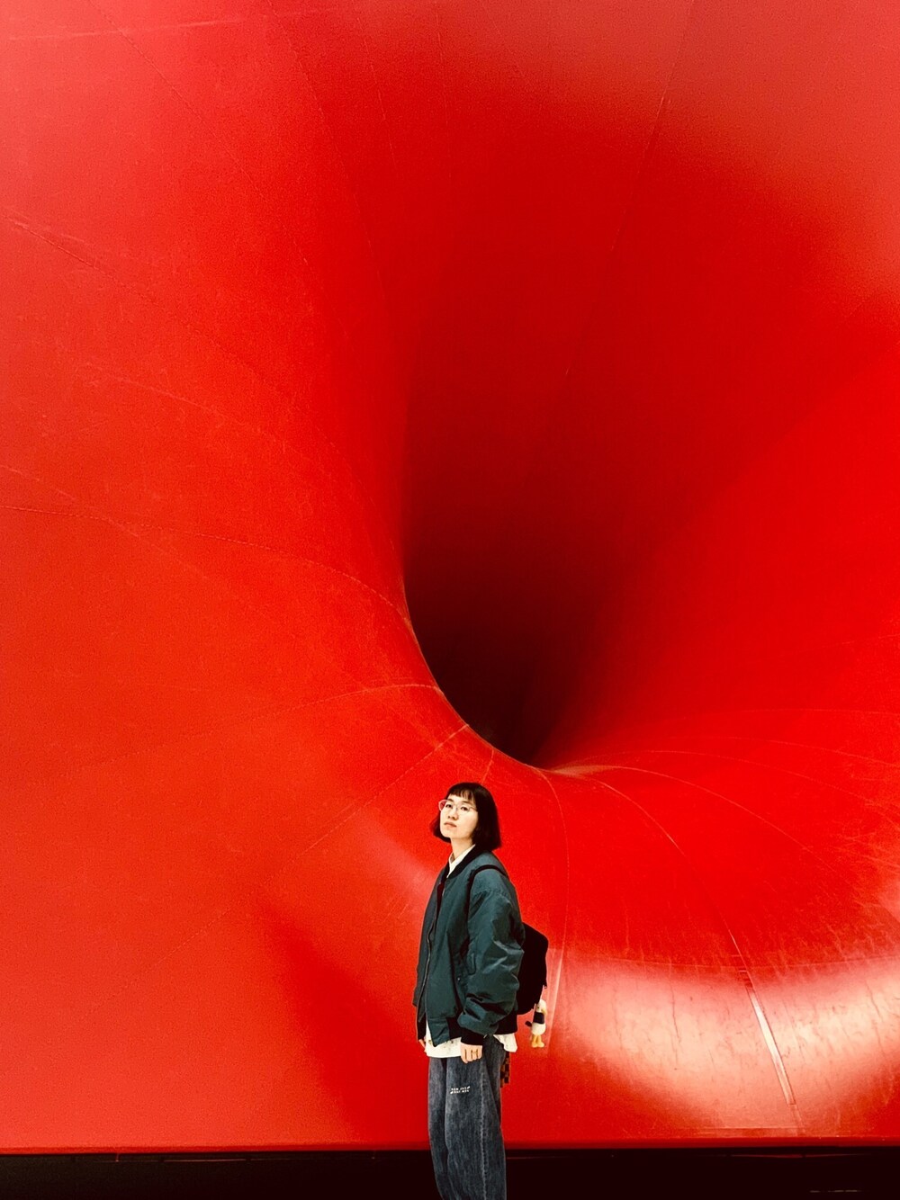 「江南先生のアイテム（デニムパンツ、ブルー系）」を使った、蒸汽熨斗さん（レディース・168cm）の冬コーディネートの1枚目の写真