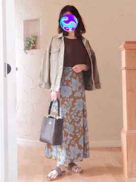 「アイテム（デニムジャケット、グリーン系）」を使った、Rei🌹な～なさん（レディース・154cm）の春コーディネート