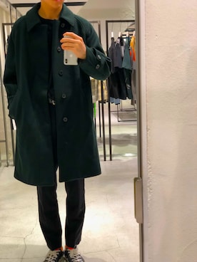「アイテム（ステンカラーコート）」を使った、やなぎのしゅんぼさん（メンズ・176cm・20代）の夏コーディネート