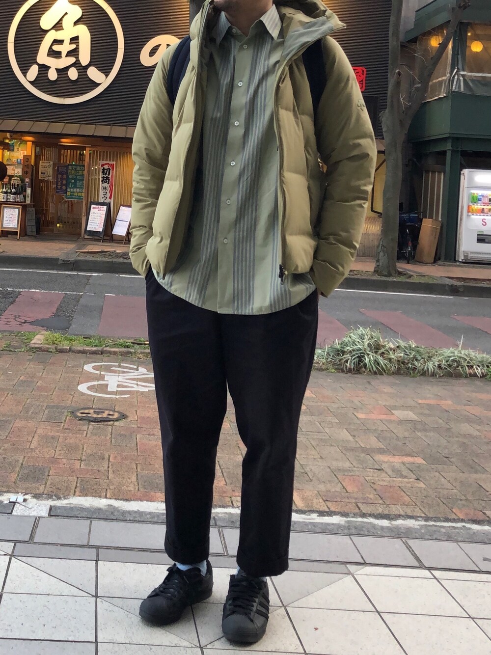 「休日スタイル、今日のコーデ、ジルサンダー、デサント オルテライン、DESCENTE ALLTERRAIN、Scye」｜「Scyeの＜Scye (サイ)＞ 2P TAPERED PT（その他パンツ、ブラック系）」を使った、hardmore77さん（メンズ・180cm）の冬コーディネートの1枚目の写真