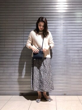 「URBANRESEARCH」｜「アイテム（バレエシューズ）」を使った、たなかまいさん（レディース・168cm）の秋コーディネート