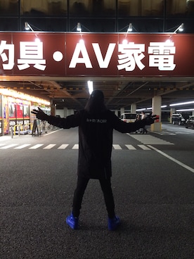 「MARCELO BURLON（マルセロ・バーロン）のアイテム（手袋）」を使った、Bobby Kazuさん（メンズ・172cm）の冬コーディネート